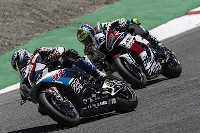 Markus Reiterberger vor Tati Mercado