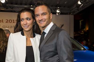 Timo Scheider mit seiner Verlobten Jessica