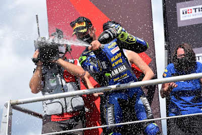 Endlich ein Titel für Dominique Aegerter