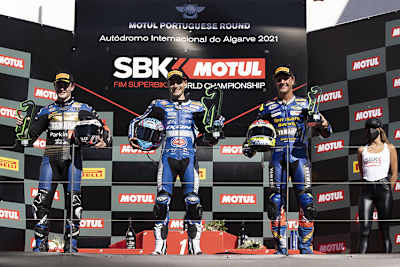 Die Top-3 von Portimao 1: Manuel Gonzalez, Jules Cluzel und Domi Aegerter (v.l.)