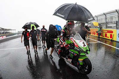 Jonathan Rea hofft auf nicht ganz so viel Regen