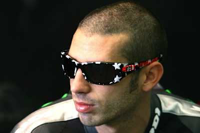 Melandri: Nacht-Autorennen in Katar.