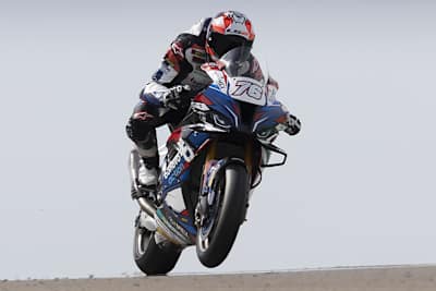 Loris Baz (Bonovo action BMW)