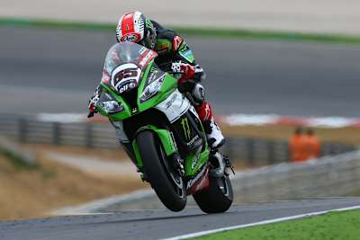 Jonathan Rea (Kawasaki) gibt die Pace vor