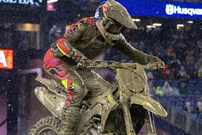 Das Rennen in Foxborough wurde zur Schlammschlacht