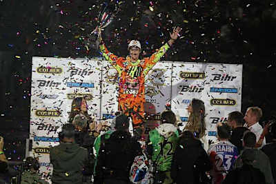 König von Genf: Marvin Musquin gewann den Titel, US-Champion Wil Hahn (unten mit Nr. 23) wurde geschlagen