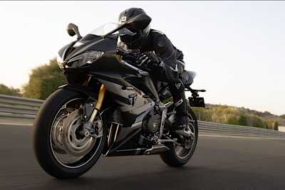 Triumph Daytona Moto2 765 Limited Edition - Moto2-Fahrgefühl auf der Strasse