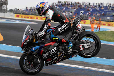 Unter Toprak Razgatlioglu ist die BMW eine Waffe