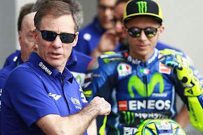 Lin Jarvis mit Valentino Rossi
