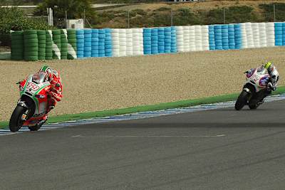 Die Schnellsten am Samstag: Hayden vor Abraham