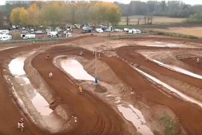 Für viele Motocross-Fahrer, ob Hobbypiloten oder Meisterschaftsfahrer, sind die immer perfekt hergerichteten Pisten Norditaliens ein Paradies 