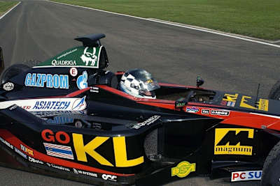 Sergey Zlobin 2002 im Minardi