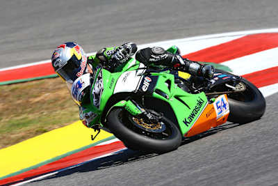 Kenan Sofuoglu hat das Schnellfahren nicht verlernt: Bestzeit am Freitag in Portimao