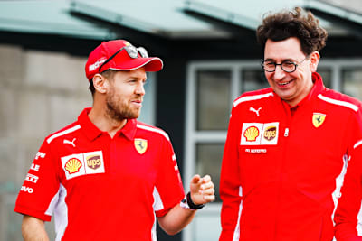 Sebastian Vettel und Mattia Binotto