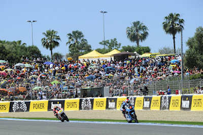 Randy Krummenacher (vorne) holte in Jerez seinen siebten WM-Punkt 2014