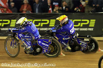 Im Finale: Bartosz Zmarzlik vor Robert Lambert