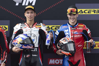 Toprak Razgatlioglu (li.) und Iker Lecuona