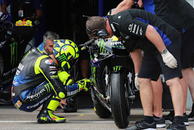 Valentino Rossi darf die M1 fürs nächste Jahr bereits beim Brünn-Test ausprobieren