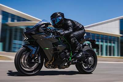 Kawasaki Ninja H2: Kompressordruck um Druck zu machen auf jeder Geraden