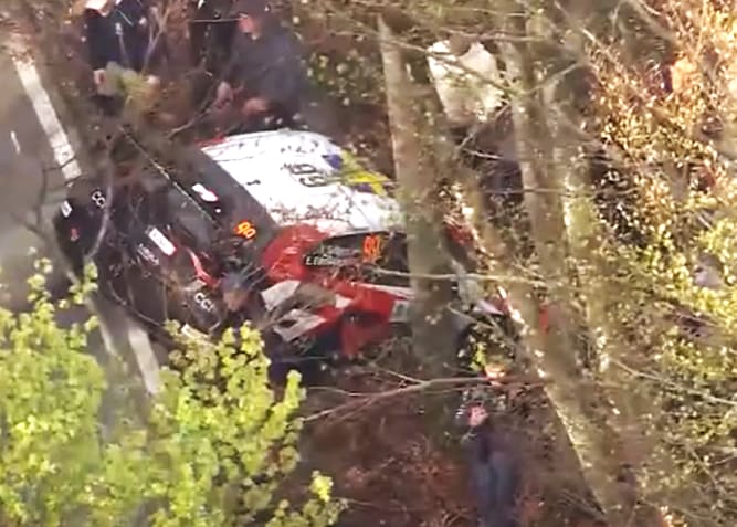 Schreck am Freitagmorgen: Solberg nach Unfall draußen