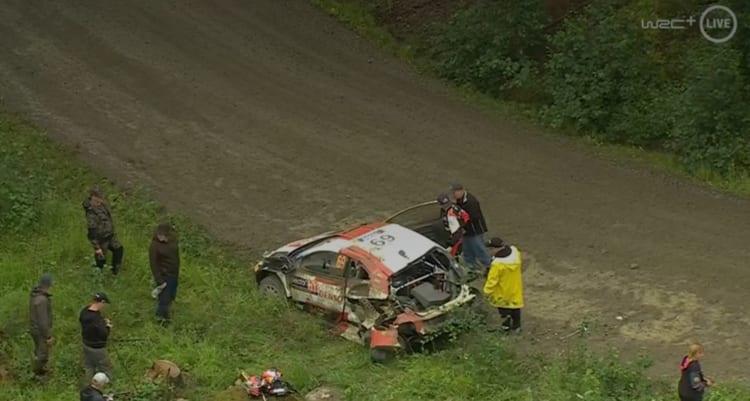 Der stark beschädigte Rovanperä-Toyota