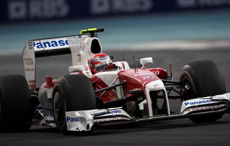 Kobayashi im Toyota in Abu Dhabi