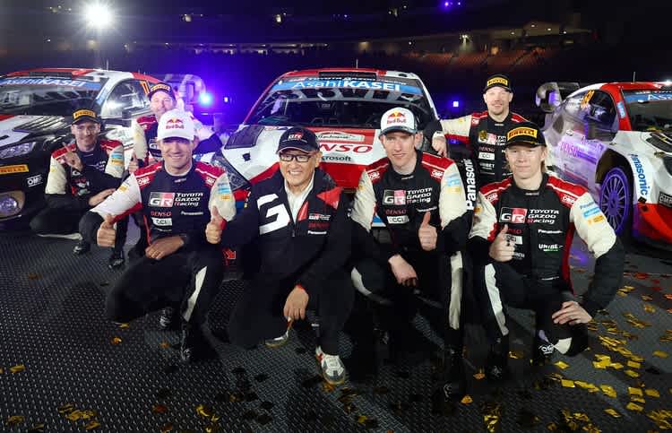 Akio Toyoda und sein Team