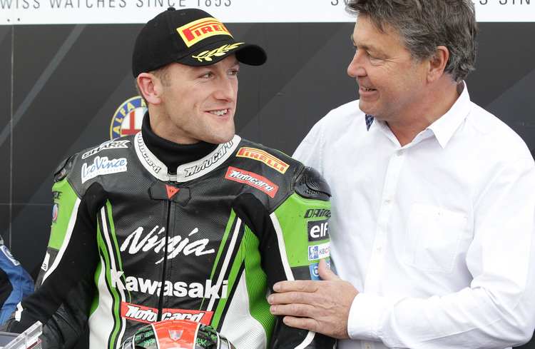 Tom Sykes 2012 mit Roger Burnett 