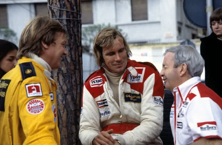 Keiner weilt mehr unter uns: Peterson, Hunt und Teddy Mayer (re)