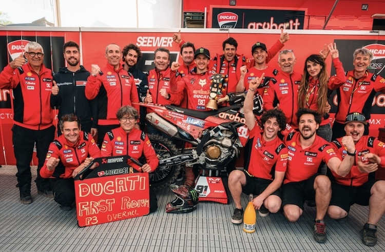 Jeremy Seewer, Kawasaki: Holeshot, dann nach hinten durchgereicht.