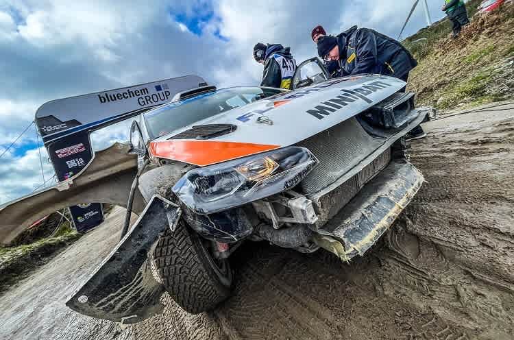 Nil Solans nach derv 13. Prüfung