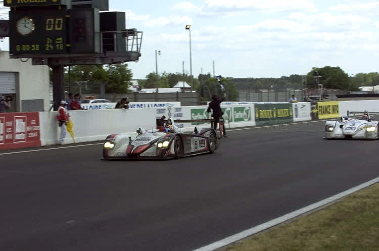 Das Team Goh siegt in Le Mans