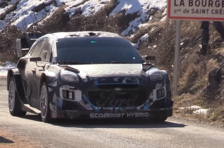 Sébastien Loeb beim letzten Puma-Test