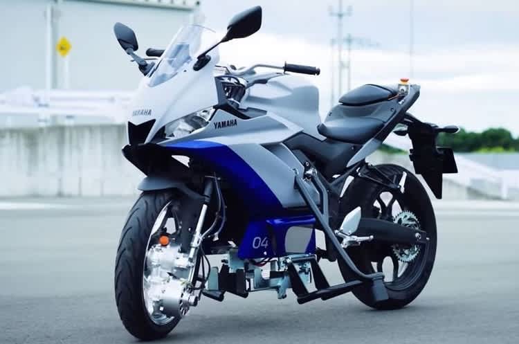 Yamaha AMSAS: Das System, das peinliche Umkipper bei Schrittgeschwindigkeit erspart