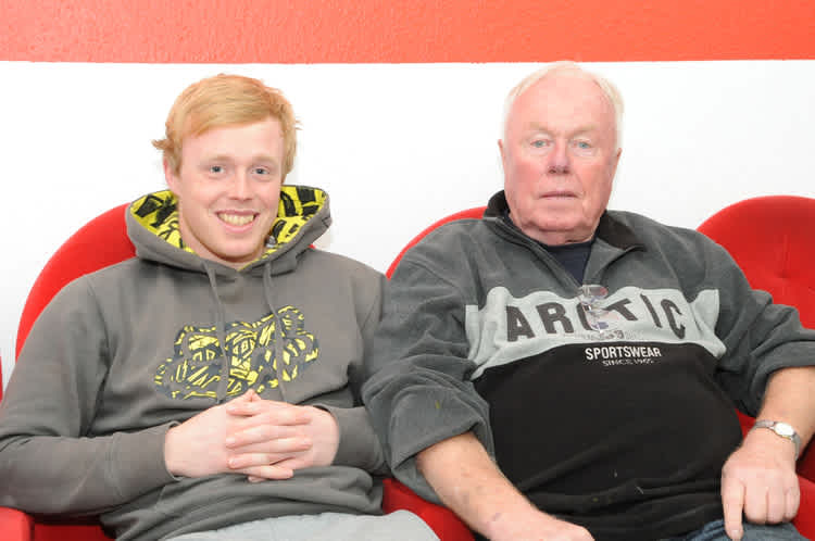 Sönke Petersen (li.) mit Vater Günter