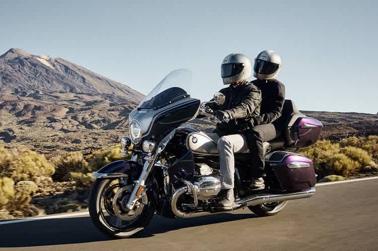 BMW R18 Transkontinental: Tourenmaschine für das stilvolle Reisen auch zu zweit