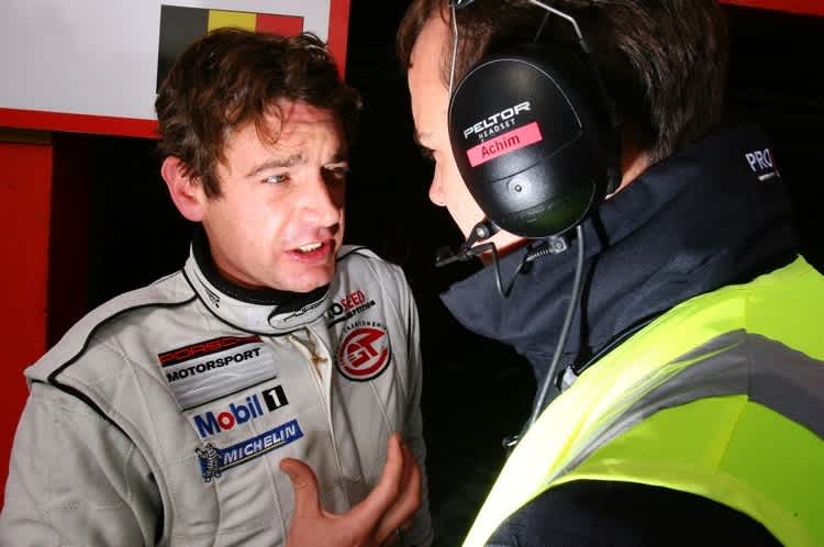 Rik Westbrook gibt ein Gastspiel im Carrera Cup