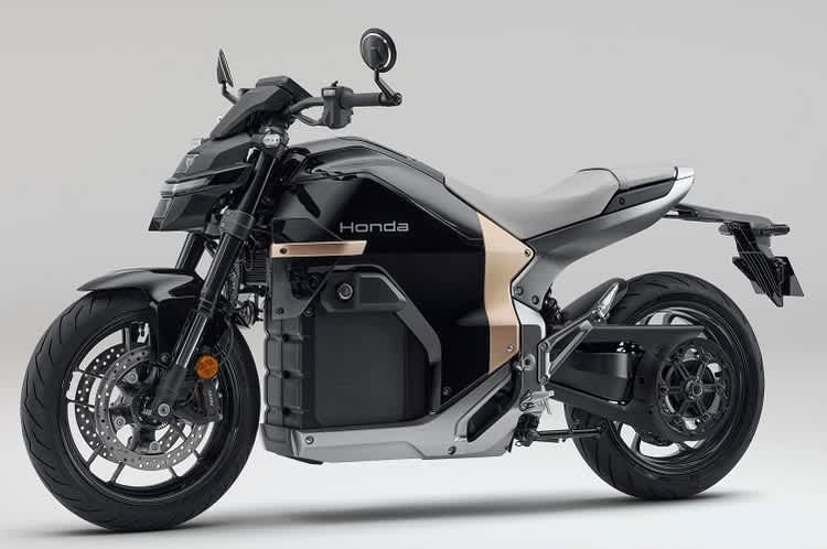 Honda WN7: Eleganz strahlt sie nicht gerade aus, aber eine Batterie mit hoher Kapazität braucht nun mal Platz