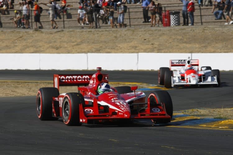 Franchitti siegt knapp vor Briscoe