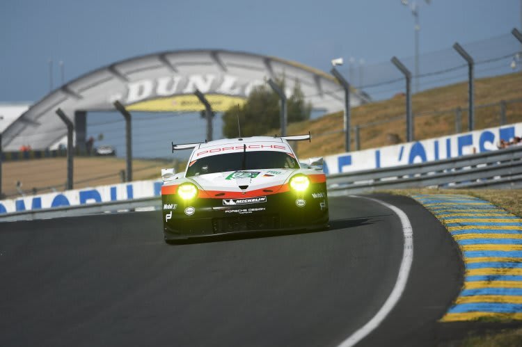 Der Porsche 911 RSR #92 von Michael Christensen, Kévin Estre, Dirk Werner