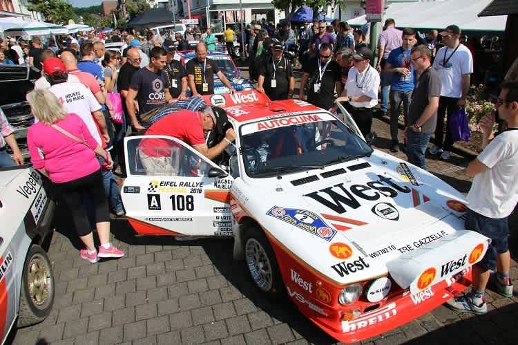 Treffpunkt der Fans - die Rallye-Meile in Daun