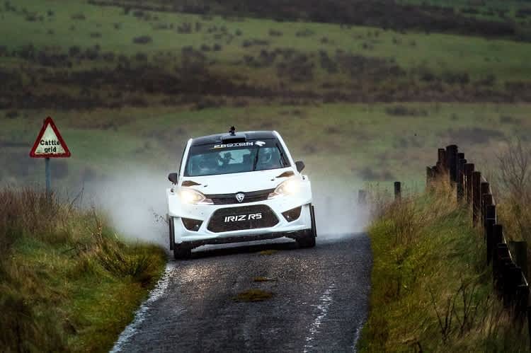 Marcus Grönholm beim Test in Irland