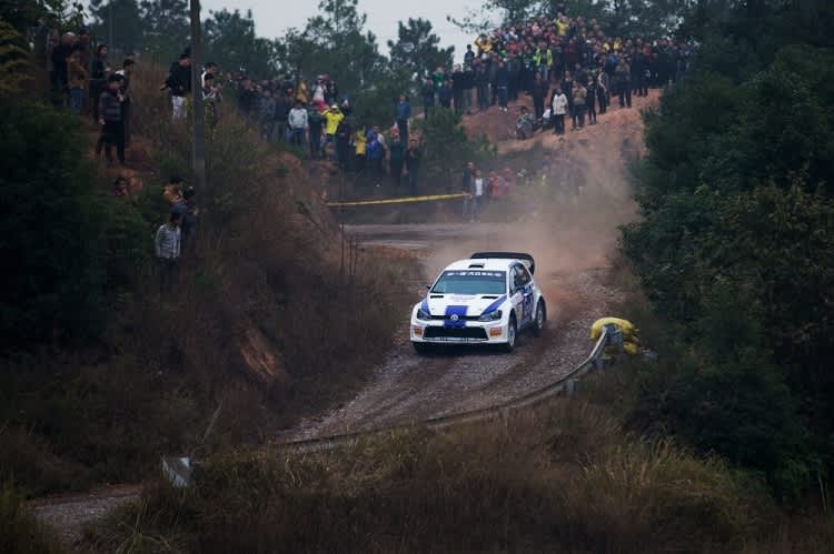Chris Atkinson im VW Golf SCRC in China
