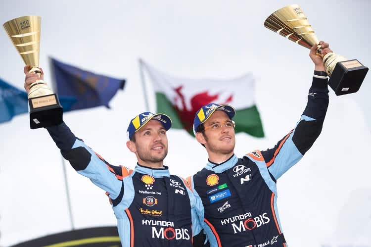 Nicolas Gilsoul (li.) und Thierry Neuville