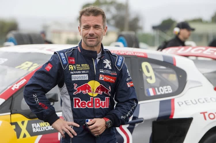 Sébastien Loeb am Peugeot 208 Supercar