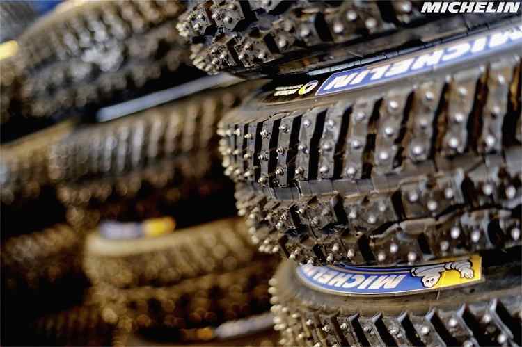 Der spezielle Spike-Reifen für Schsweden