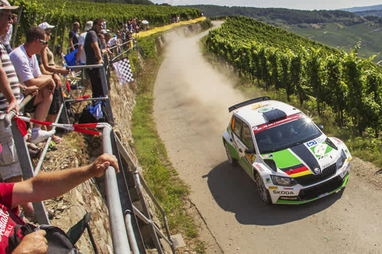 Fabian Kreim zeigt bei der WRC2-Premiere im Skoda Fabia R5 weiter eine gute Leistung