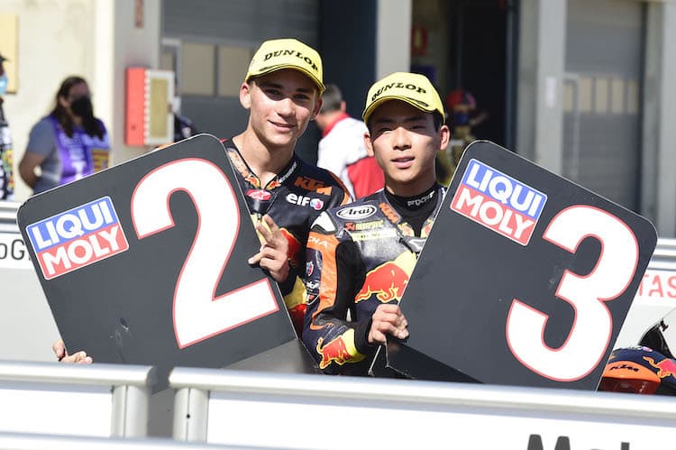 Tech3-KTM jubelt: Doppelpodium für Deniz Öncü und Ayumu Sasaki