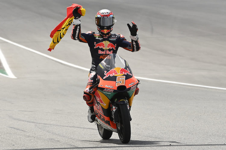 Jaume Masia feiert Platz 2 in Portimao