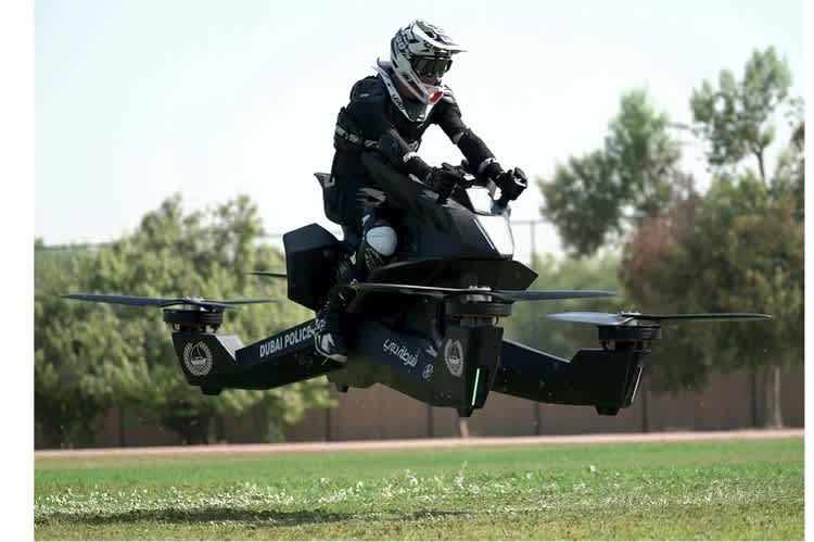 Hoverbike S3: Sanft in die Luft entschweben - doch in diesem Fall ist die Rückkehr zur Erde weniger sanft 